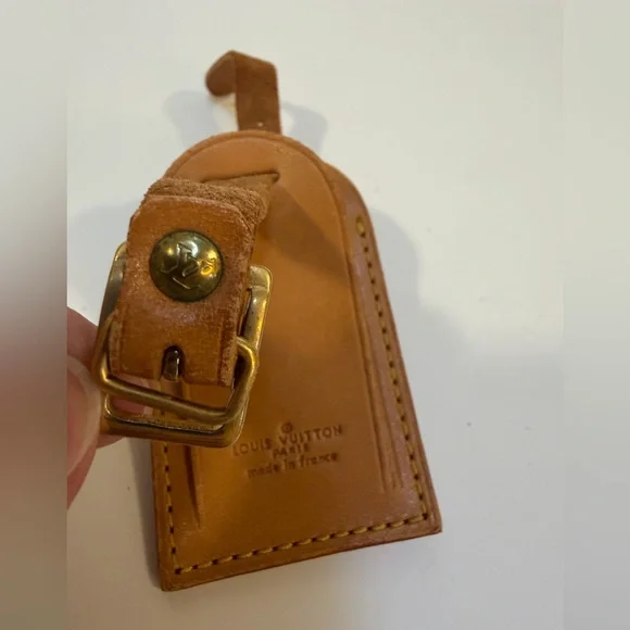 LV Authentic Leather Luggage Tag and Poignet Strap Set EUC - Picture 6 of 10